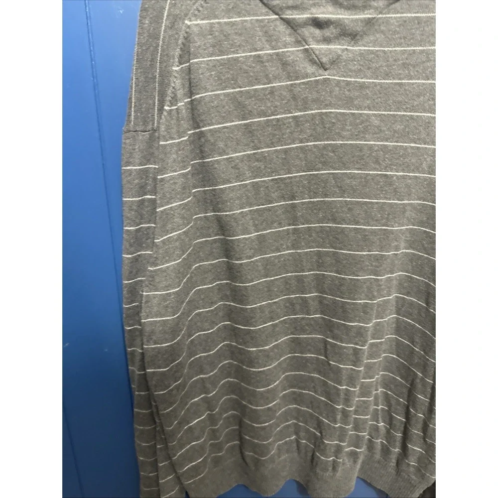 TOMMY HILFIGER MEN'S GRAY Striped‎ SWEATER SIZE XL LONG SLEEVE Pullover MEN